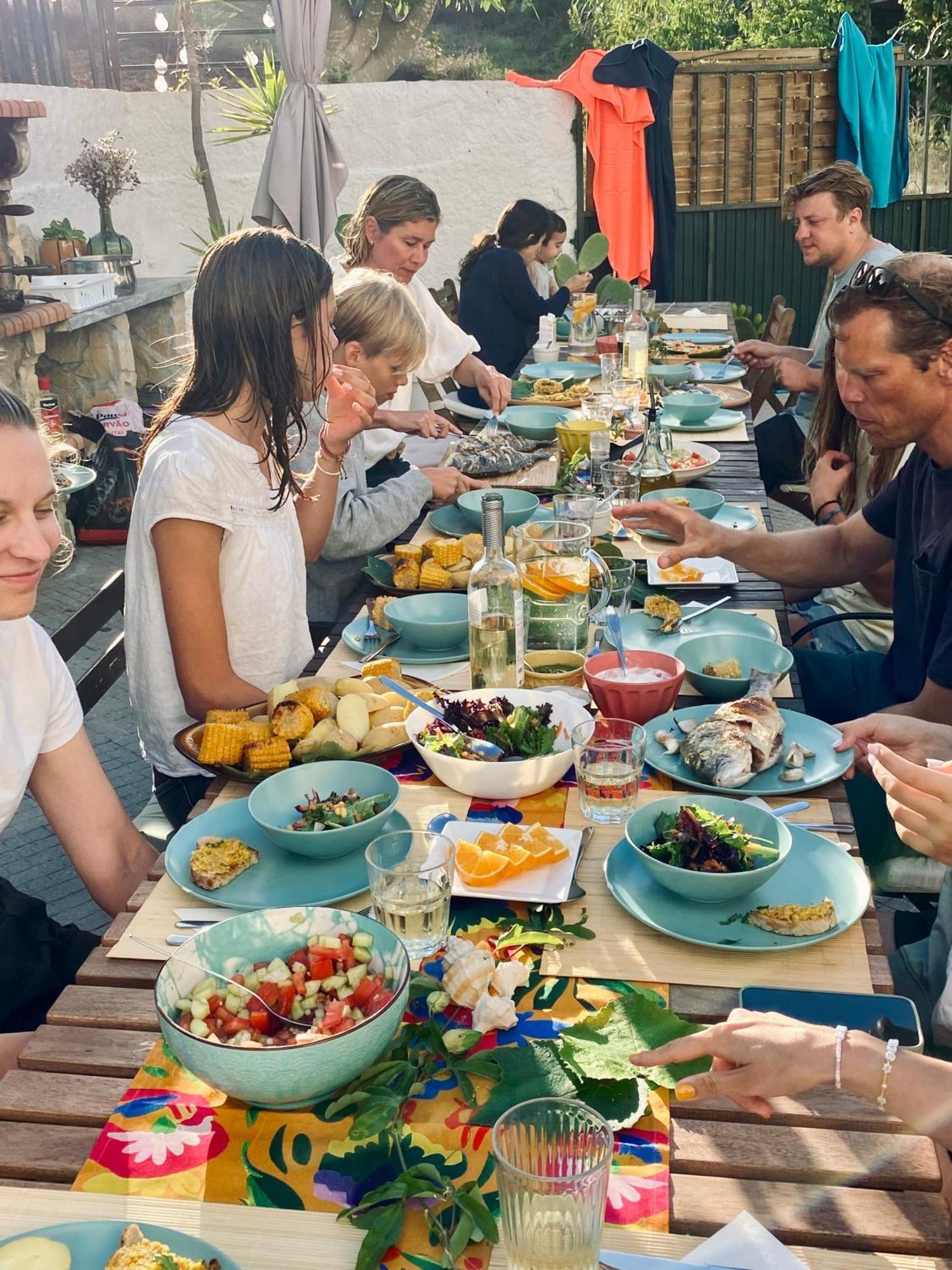 The Far End Surf House - Surf & Yoga Holidays Lourinha  Ngoại thất bức ảnh